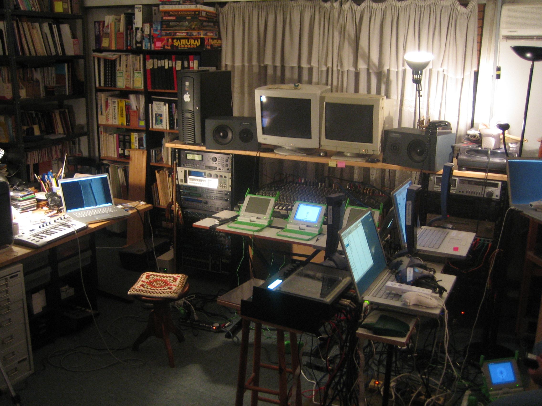 Nassos Vynios studio Athens